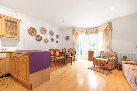 undefined, Cambridge Road, Twickenham, TW1