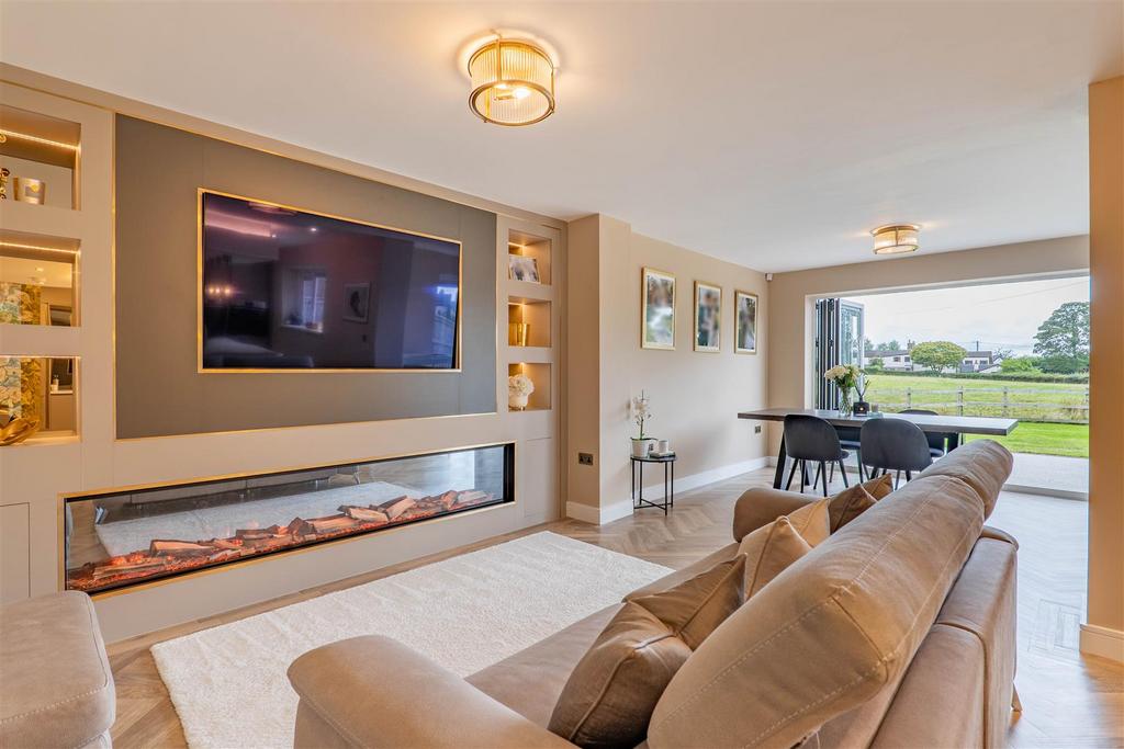Kitchen/Family Room