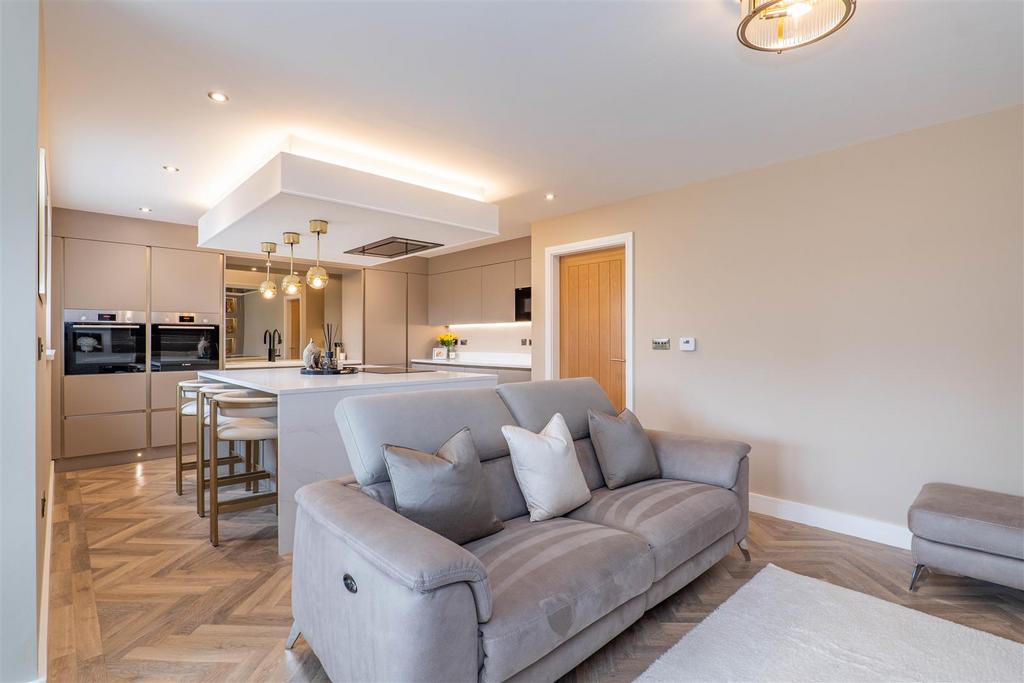 Kitchen/Family Room