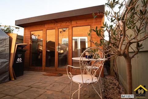 2 bedroom semi-detached house for sale, Eady Drive, Market Harborough, Leicestershire, LE16
