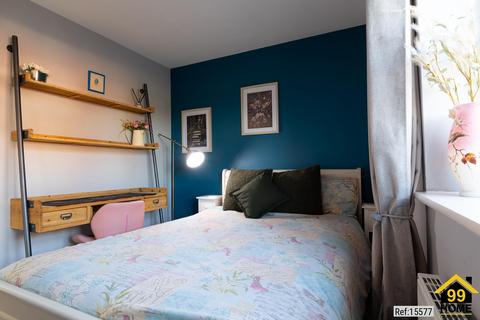 2 bedroom semi-detached house for sale, Eady Drive, Market Harborough, Leicestershire, LE16