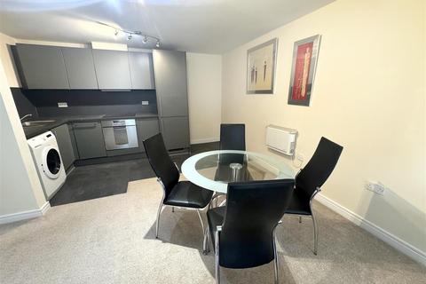2 bedroom apartment to rent, Centenary Plaza, 18 Holliday Street