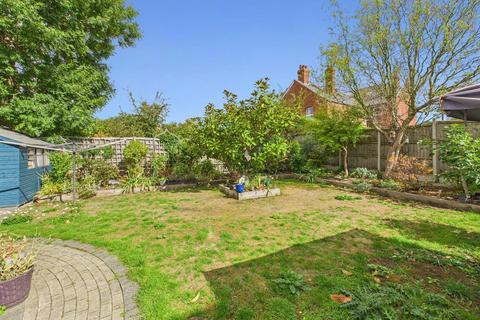 5 bedroom detached house for sale, St. Oswalds Road, Gloucester