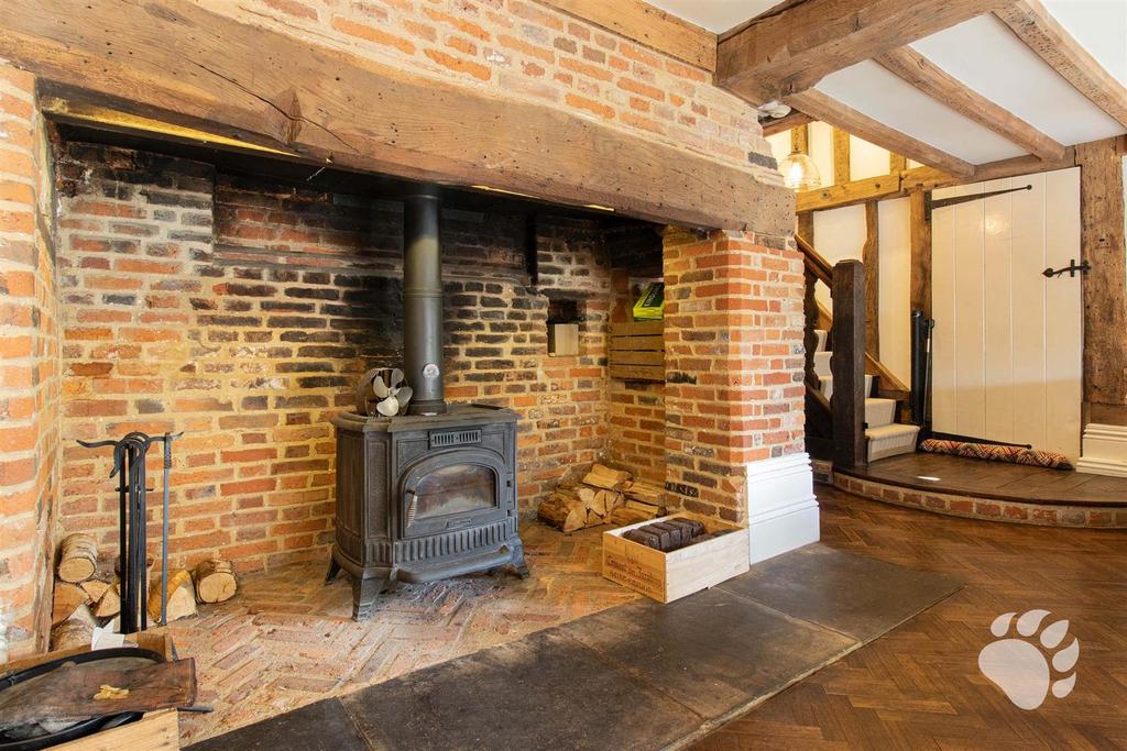 Lounge Fireplace