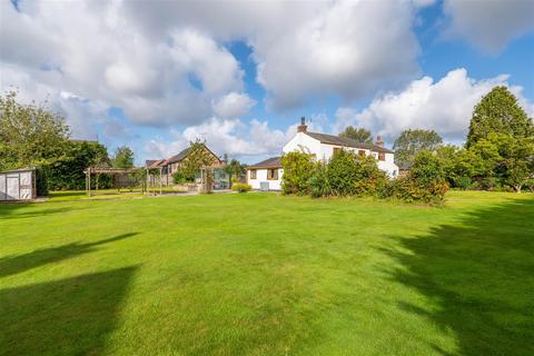 3 bedroom detached house for sale, The Brow, Preston PR4
