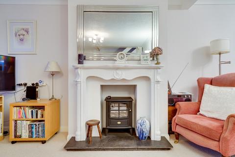 18 Broad Leas, St Ives, PE27 5QB