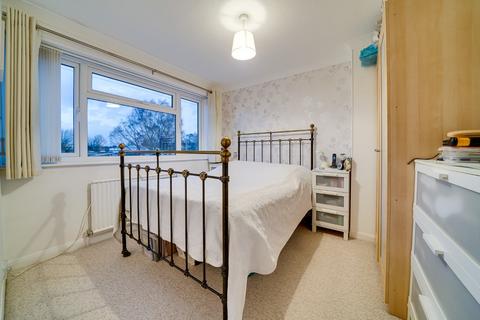 18 Broad Leas, St Ives, PE27 5QB