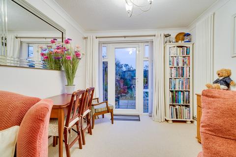 18 Broad Leas, St Ives, PE27 5QB