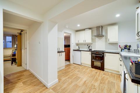 18 Broad Leas, St Ives, PE27 5QB