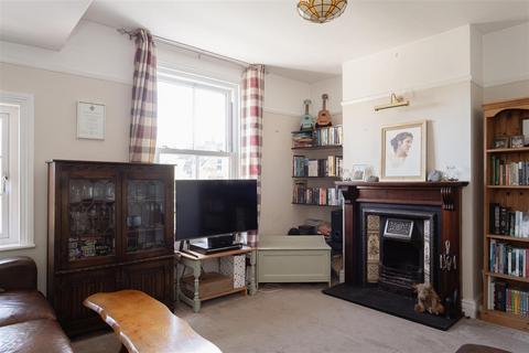 undefined, Nutfield Road, Merstham, Redhill
