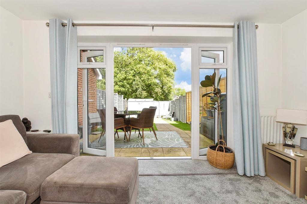 External Lifestyle Photograph