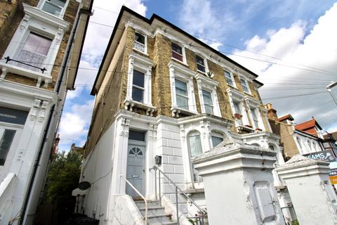 Flat 2, 11 Carlton Avenue, Ramsgate, CT11 9BP