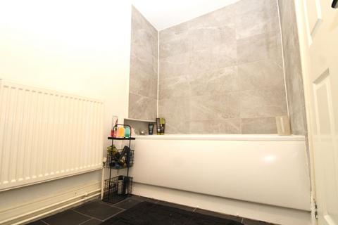 Flat 2, 11 Carlton Avenue, Ramsgate, CT11 9BP