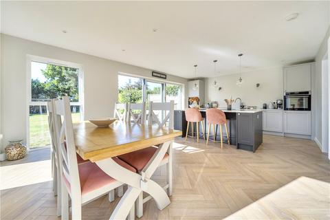4 bedroom detached house for sale, Botley Road, Romsey, Hampshire