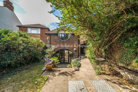 undefined, Granville Road, London, N12