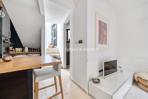 38 Granville Road, London, N12 0HJ