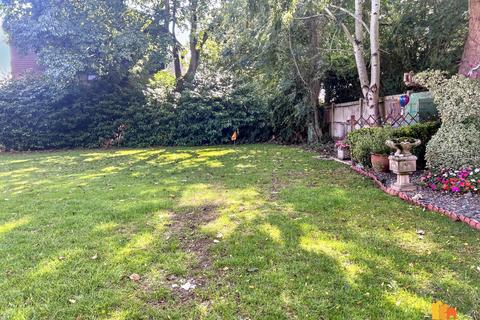 undefined, The Bourne, Bovingdon, HP3
