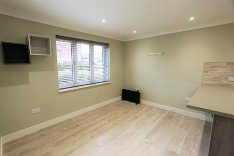 undefined, Glenville Close, Royal Wootton Bassett, Royal Wootton Bassett, SN4
