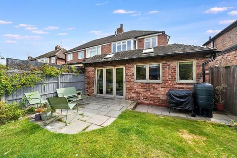 102 Cross Road, Albrighton, Wolverhampton, WV7 3QP