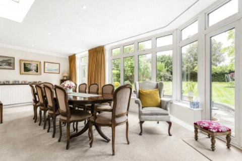 5 bedroom detached house for sale, Brookmans Avenue, Brookmans Park, Hertfordshire, AL9