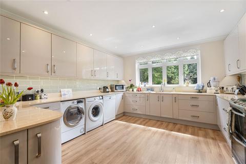 5 bedroom detached house for sale, Brookmans Avenue, Brookmans Park, Hertfordshire, AL9