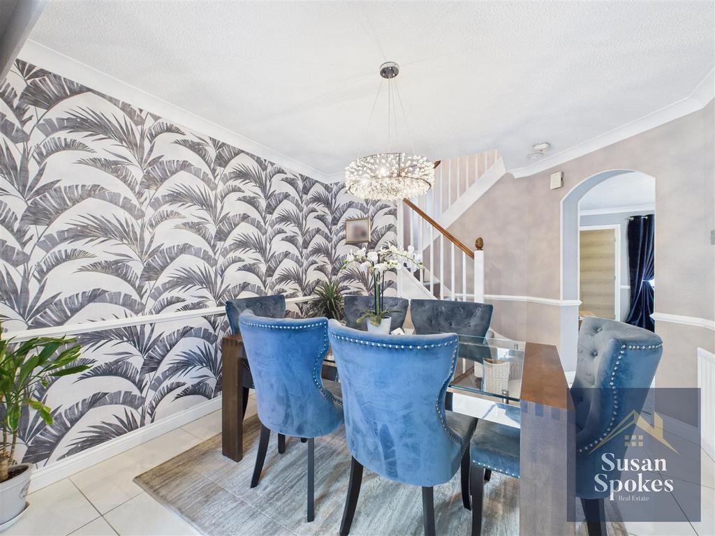 CAM01858 G0-PR0171-STILL008.jpg