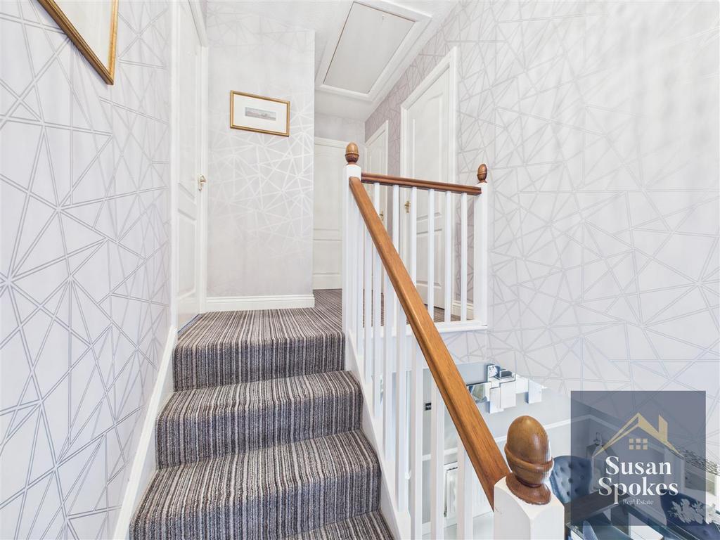 CAM01858 G0-PR0171-STILL024.jpg