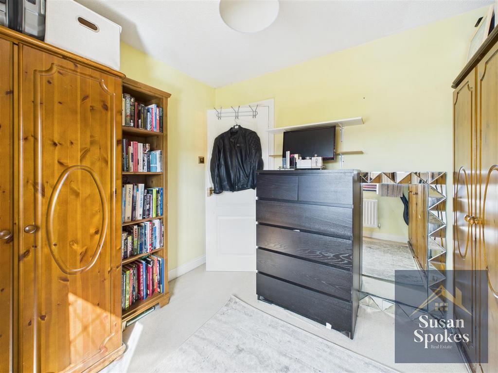 CAM01858 G0-PR0171-STILL017.jpg