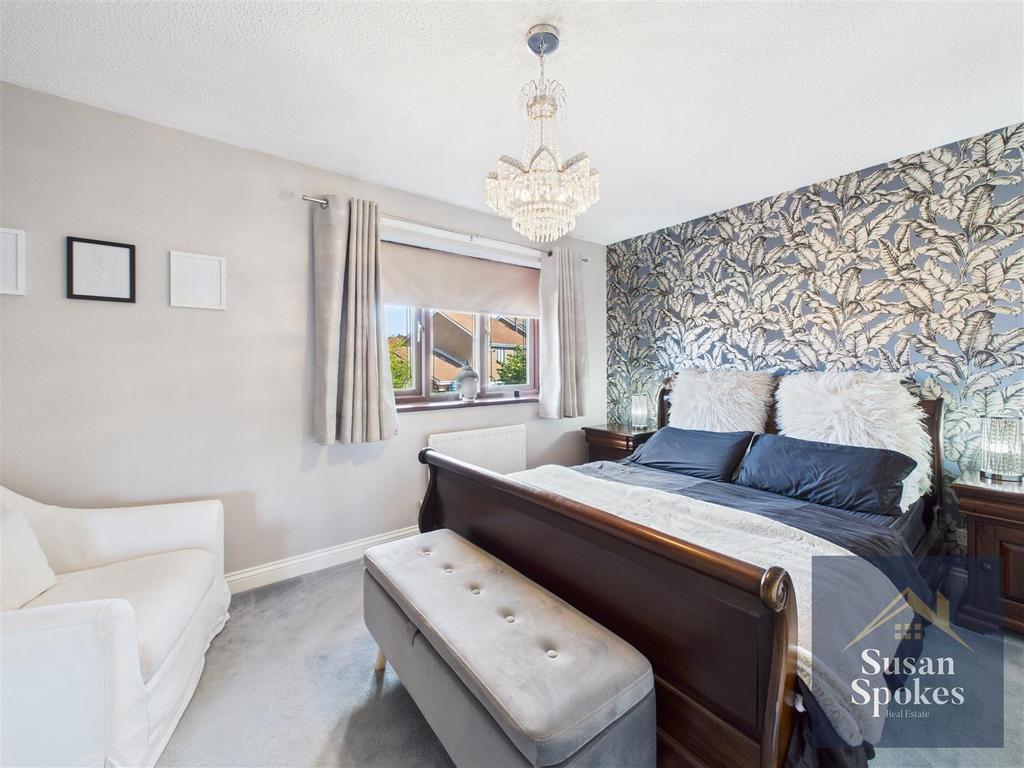 CAM01858 G0-PR0171-STILL029.jpg