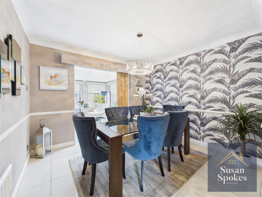 CAM01858 G0-PR0171-STILL006.jpg