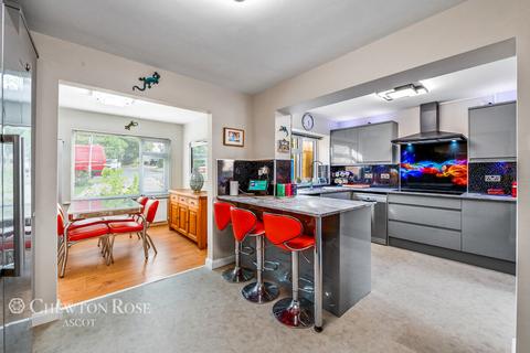 3 bedroom detached bungalow for sale, Whitelands Drive, ASCOT