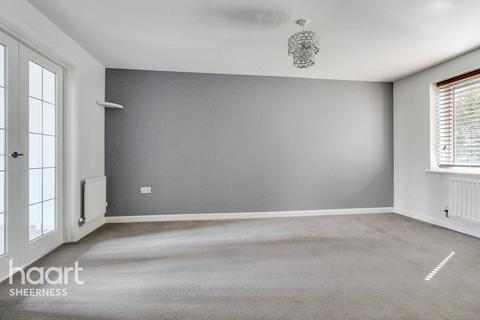 4 bedroom detached house for sale, Petunia Avenue, Minster