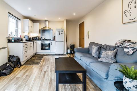 2 bedroom apartment to rent, Ludgate Hill, Greater Manchester M4