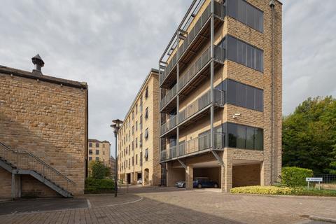 2 bedroom apartment to rent, Flat 194, Melting Point, Huddersfield, HD1