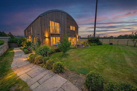 4 bedroom barn conversion for sale, Warwick Road, Knowle, B93