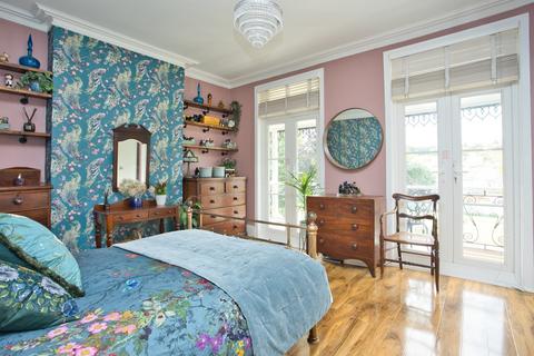 7 Barton Road, Dover, CT16 2NF