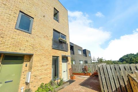 26 Loampit Road, Erith, DA8 1FH