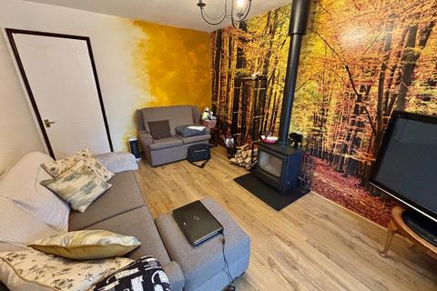 3 bedroom semi-detached house for sale, Wysall Road, The Glades, Northampton NN3
