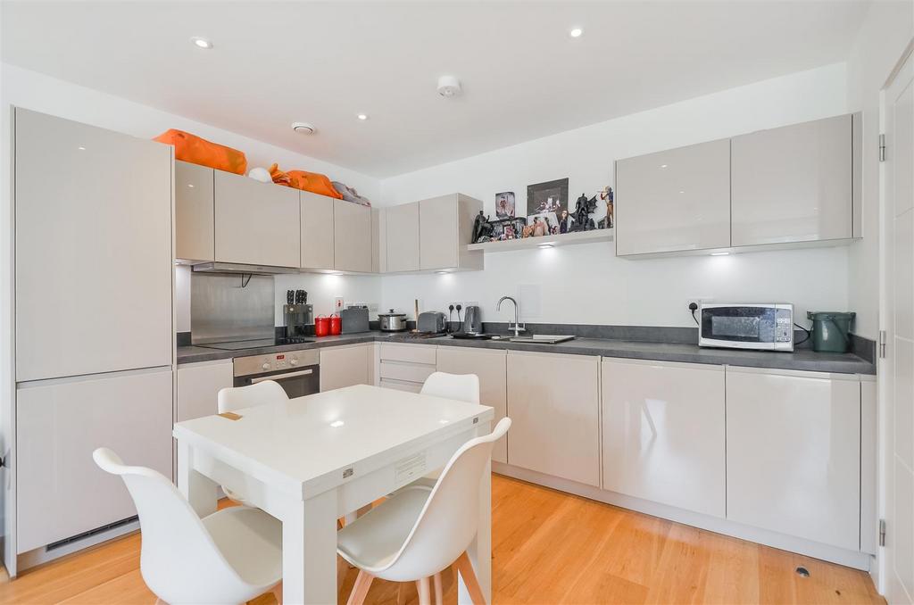 Kitchen Area Pic  (3).jpg