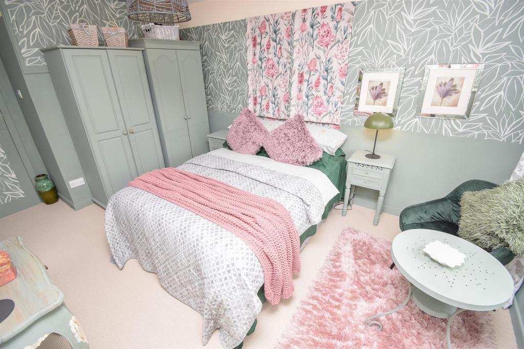 BEDROOM TWO (2)-2.jpg
