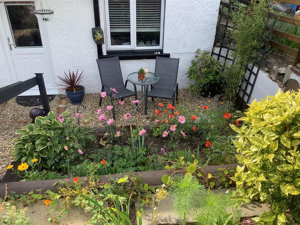 GARDEN 3 NEW.jpg