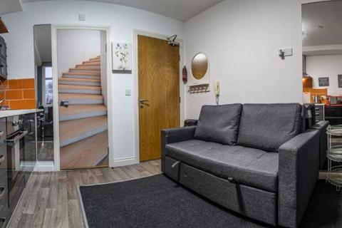 undefined, Devonshire House, B3