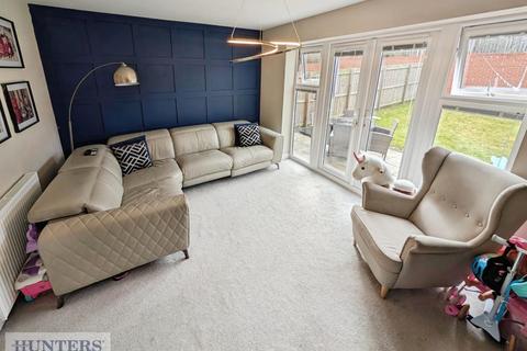 3 bedroom detached house for sale, Beldon Close, Dalton-Le-Dale, Seaham, SR7 8LD