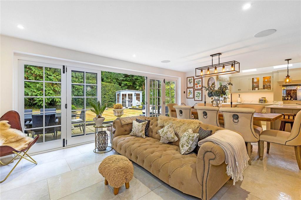 Kitchen/Family Room