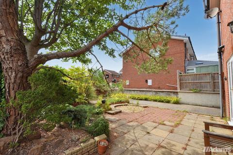 undefined, Betchworth Crescent, Beechwood