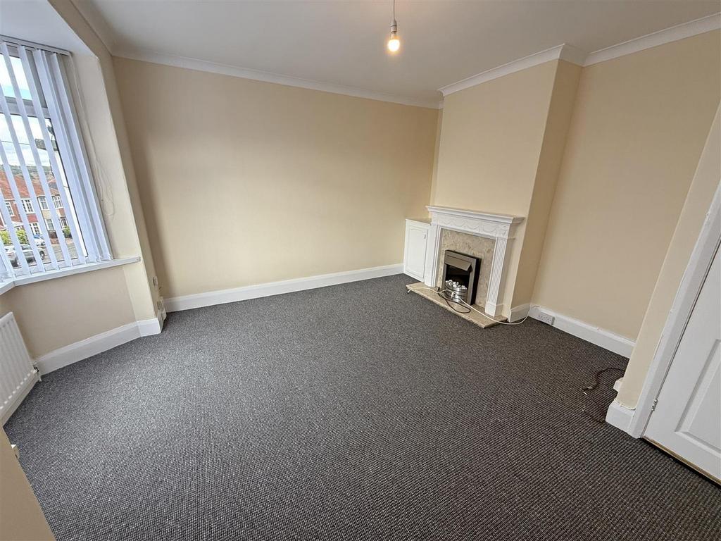 Living room v2.jpg