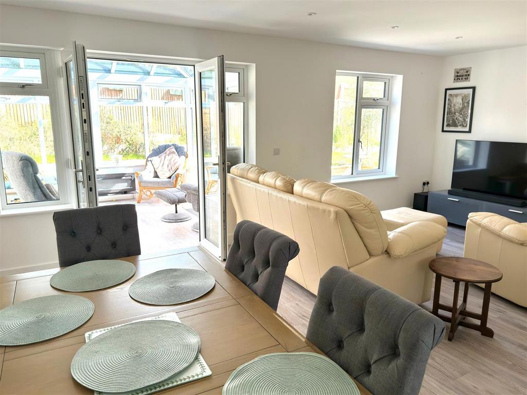DINER TO GARDEN ROOM.jpg