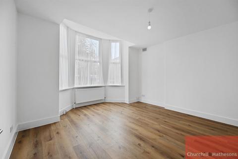 2 bedroom flat for sale, St. Marys Road, London