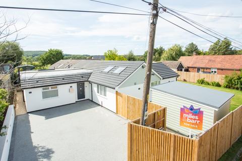 4 bedroom bungalow for sale, Highstreet Road, Hernhill, Faversham, Kent, ME13