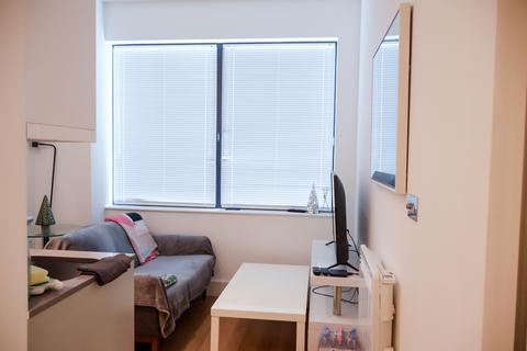 1 bedroom flat for sale, Bath Road, Slough SL1